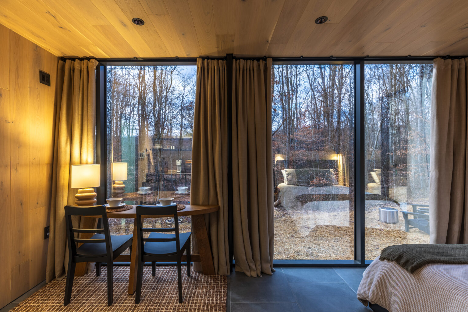 Mirror Cabins Hocking Hills: Flora