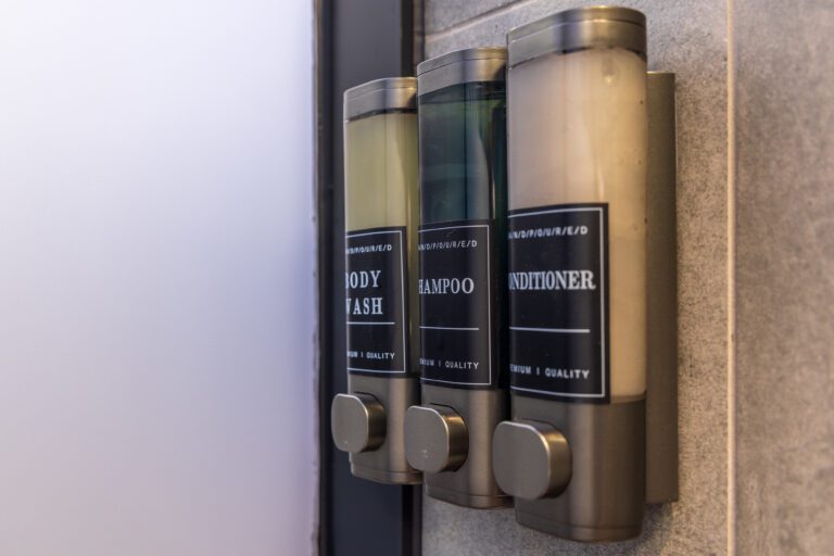 Mirror Cabins Hocking Hills: Flora