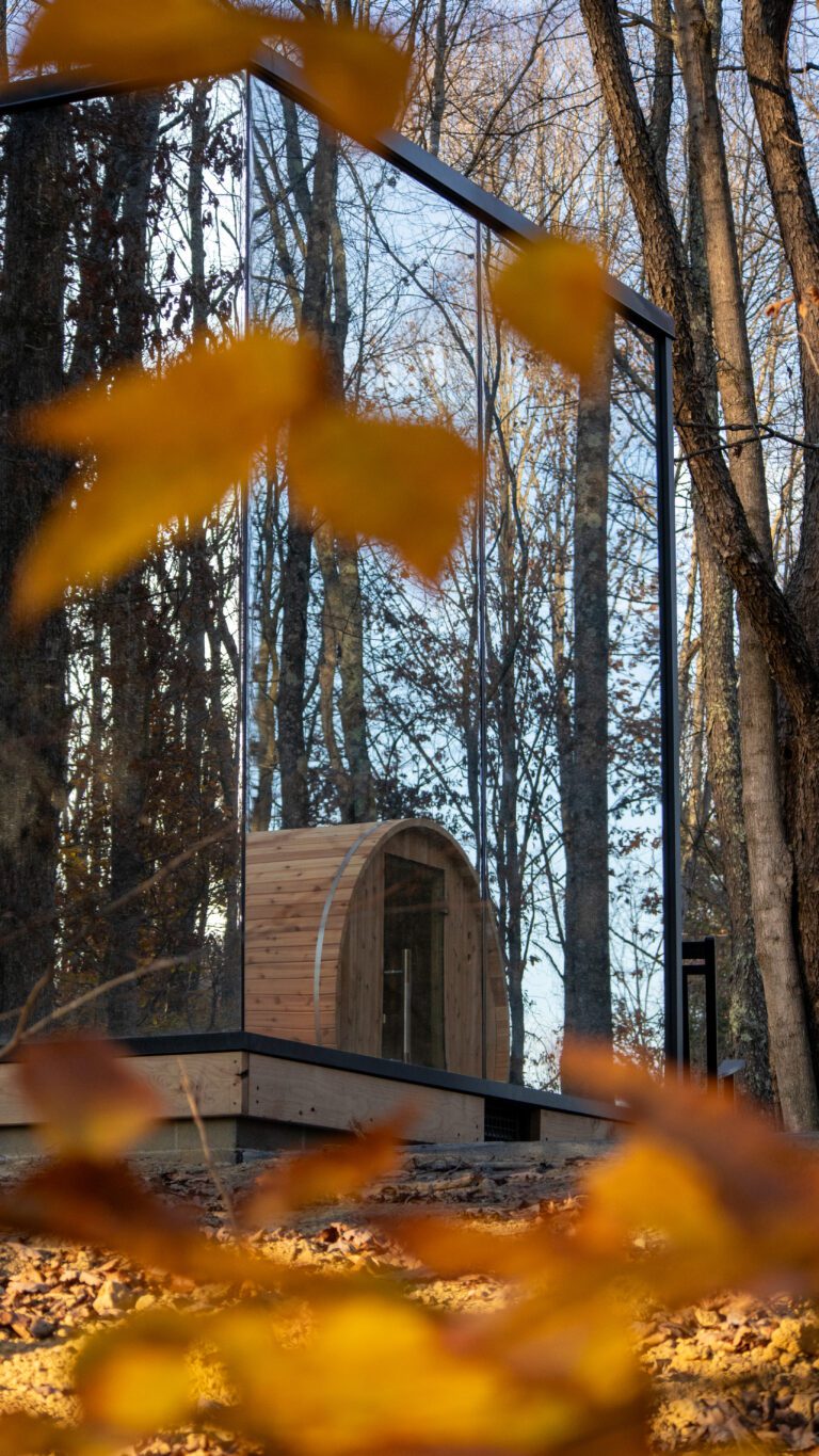 Mirror Cabins Hocking Hills: Flora